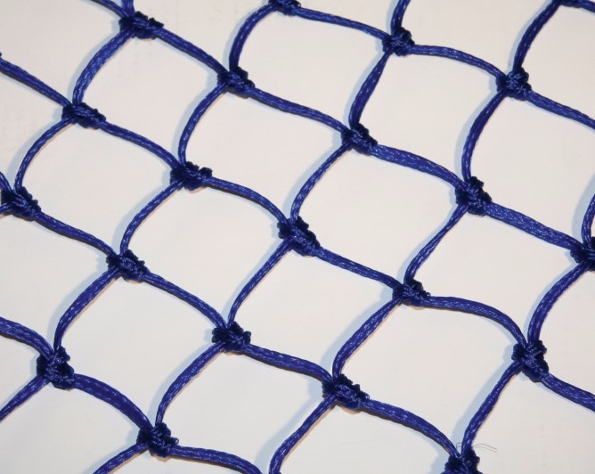 [321297] Filet à foin mailles 5X5cm vert