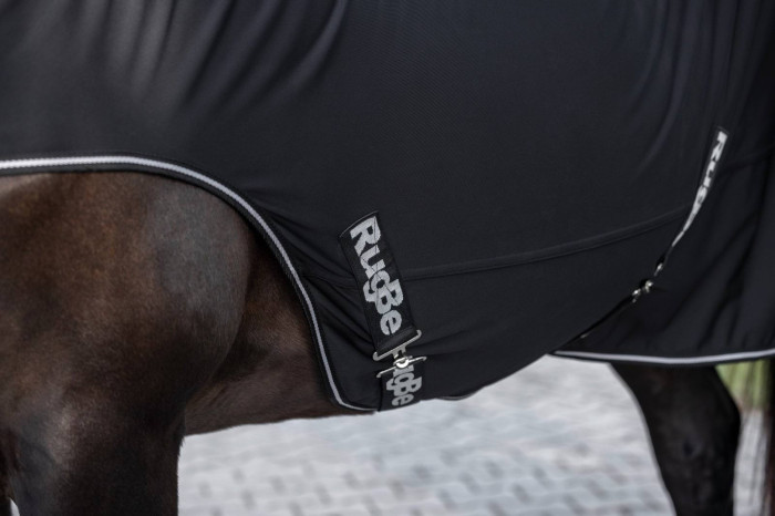 Couvert. de marcheur noire 145 cm